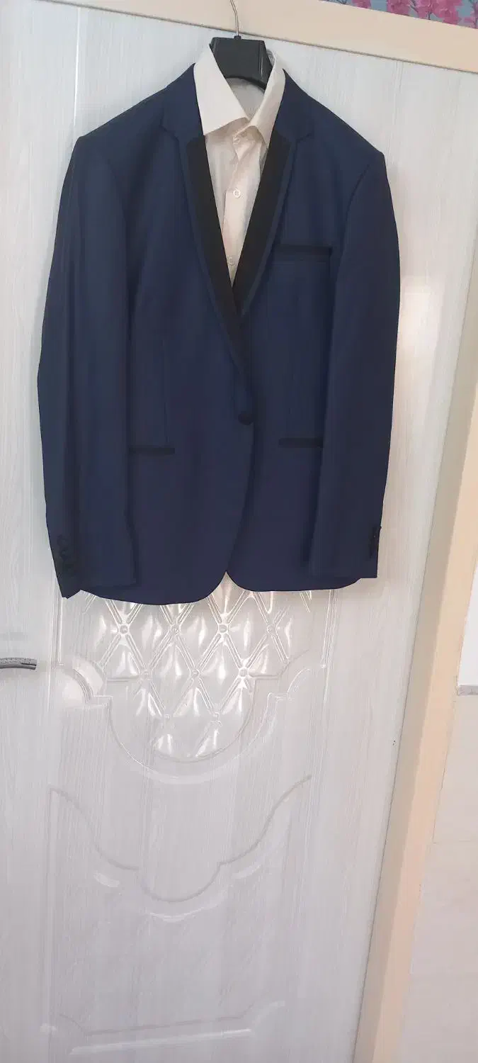 یک دست کت وشلوارمردانه به همراه پیراهن وکرابات|لباس|ساوه, |دیوار