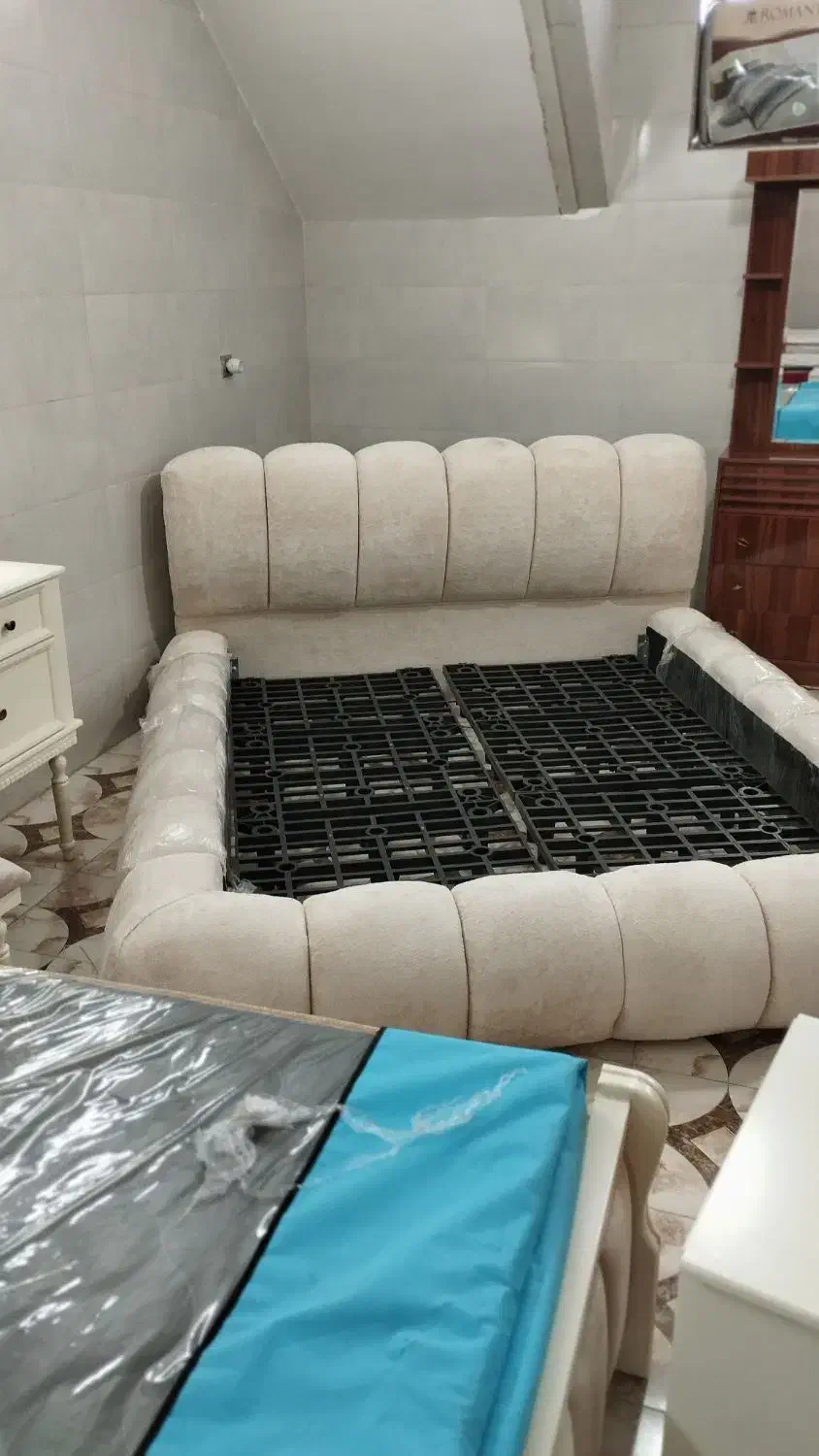 حراج ویژه بلک فرایدی در مجموعه پردیس|تخت و سرویس خواب|یزد, |دیوار