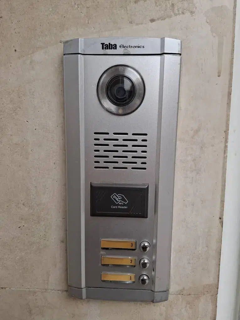 فروش نمایندگی خدمات تعمیرات آیفون تصویری|صوتی و تصویری|قرچک, مهدیه|دیوار