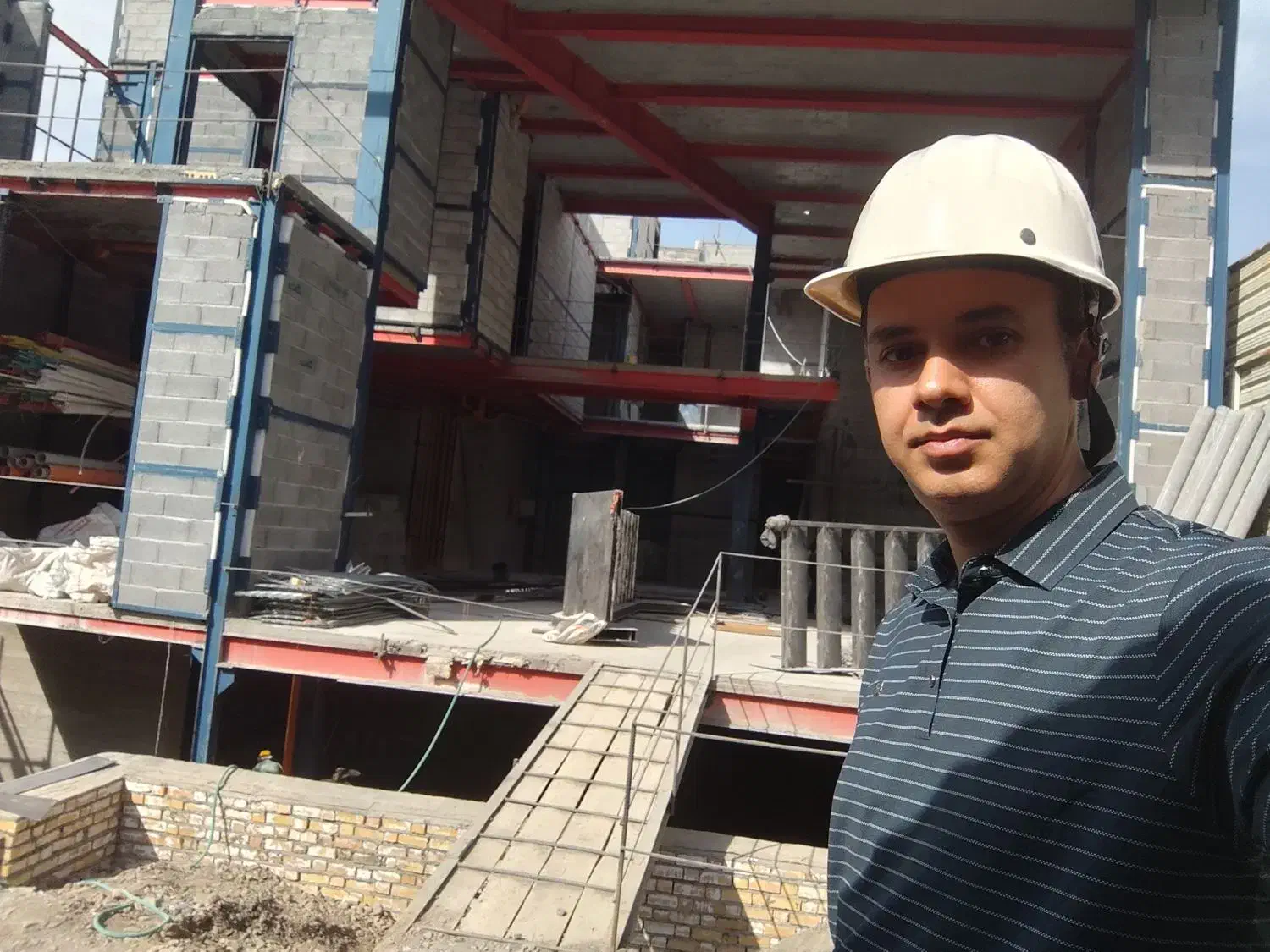 پیمانکاری ساختمان و بازسازی خانه های فرسوده|خدمات پیشه و مهارت|مشهد, کوه سنگی|دیوار