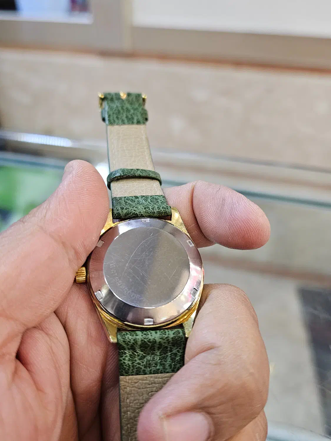 ساعت قدیمی امگا باکالیبر565|ساعت|بوکان, |دیوار