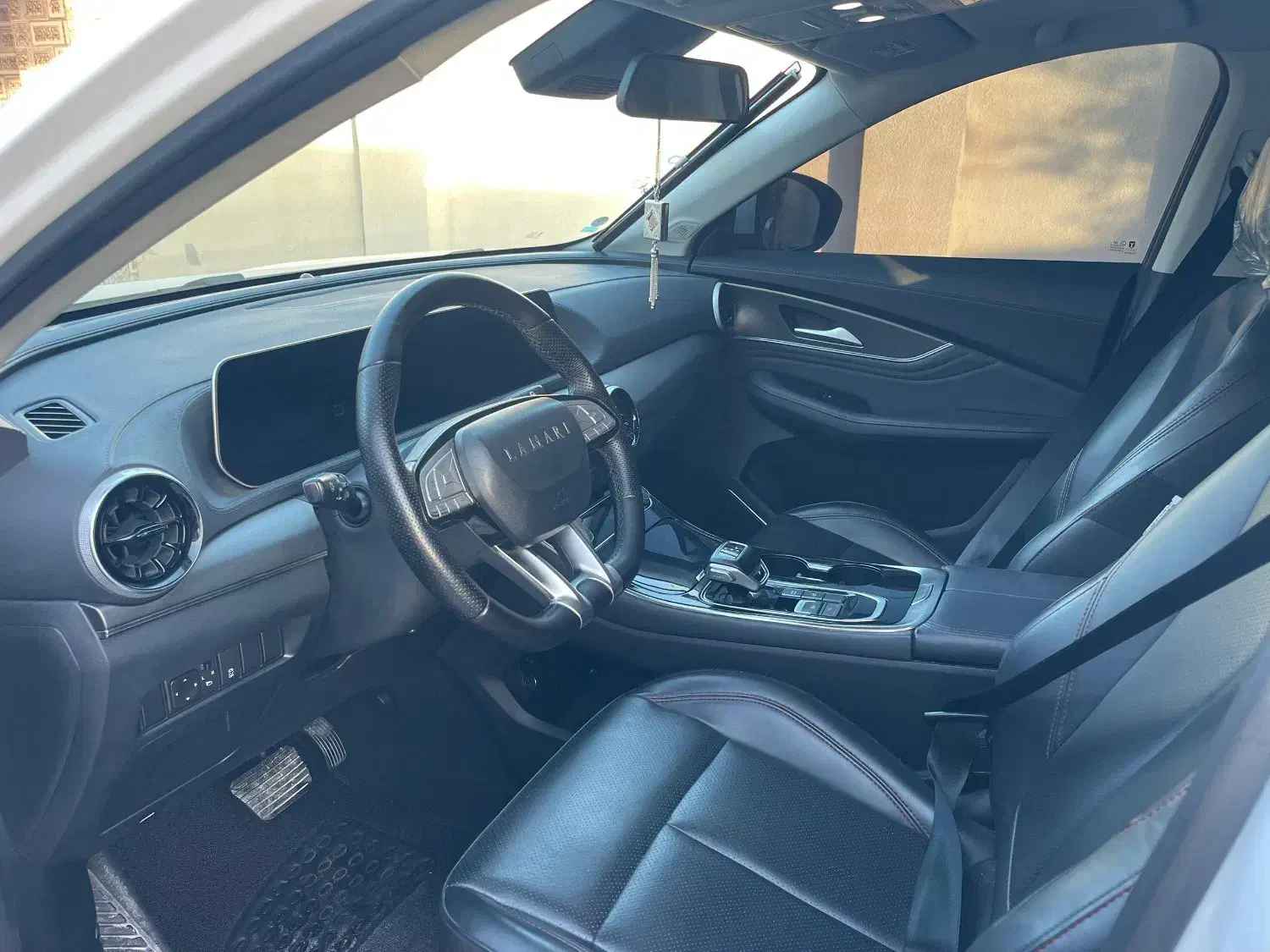 لاماری ۴۰۲ سفید صدفی|خودرو سواری و وانت|لامرد, |دیوار