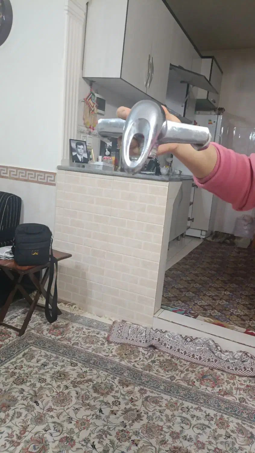 روشویی همراه شیرحمام وشیرتوالت وقتی پرده|لوازم سرویس بهداشتی|باقرشهر, |دیوار