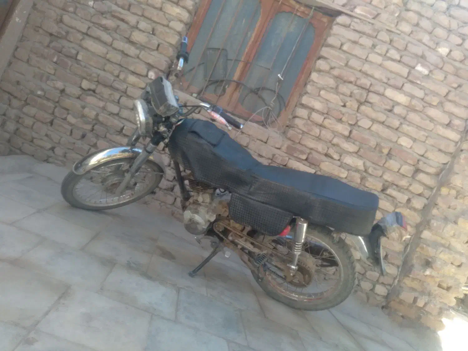 موتور سیکلت|موتورسیکلت|بم, |دیوار