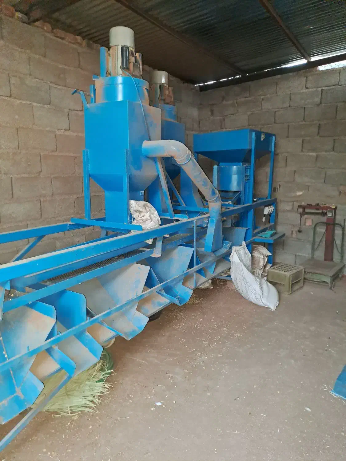 مغزکردن پسته کیلویی۳تومان|خدمات باغبانی و درختکاری|رفسنجان, |دیوار