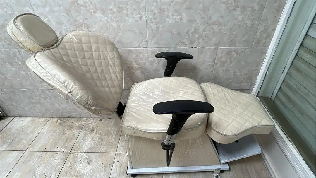 صندلی آرایشگاه|آرایشگاه و سالن‌های زیبایی|ملارد, |دیوار