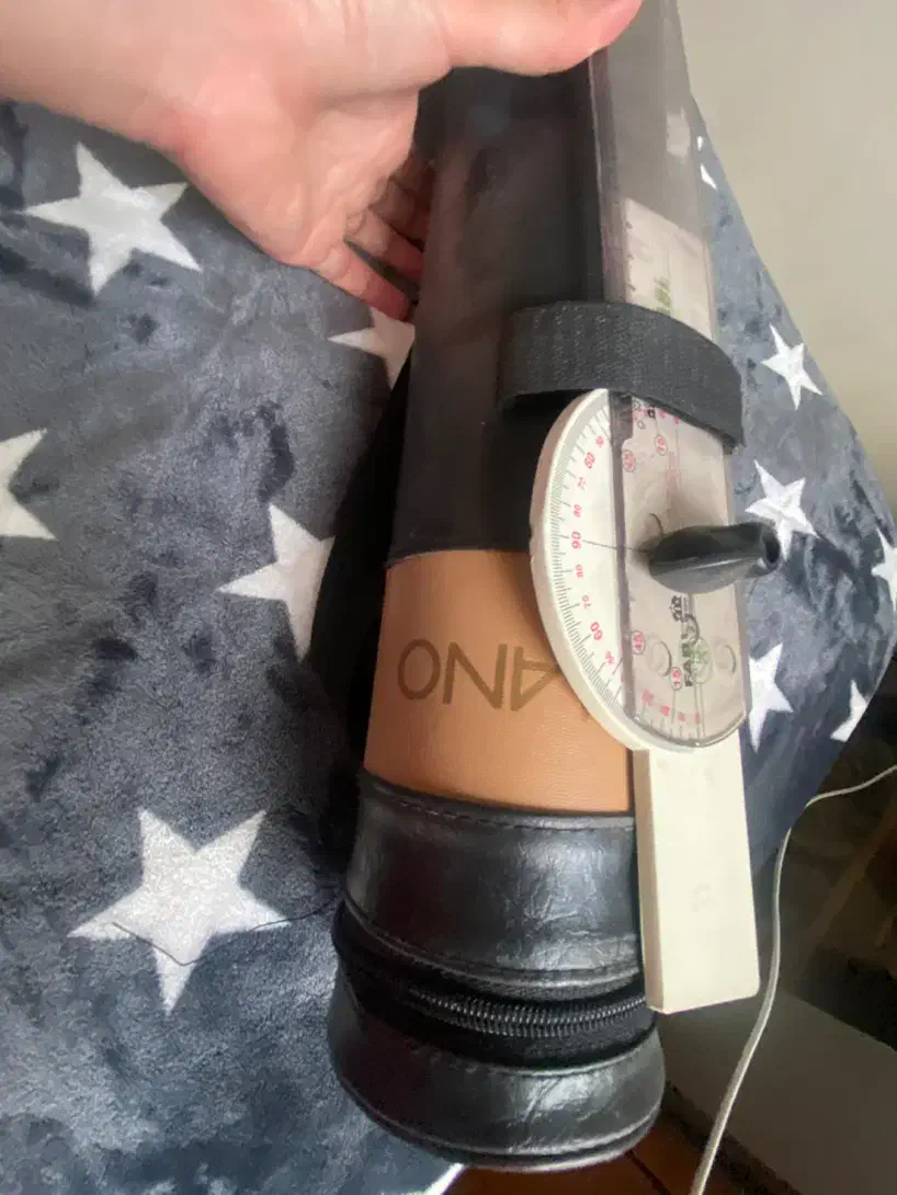 فایل لوله ای فابریانو ضد آب به همراه خطکش تی|لوازم التحریر|تهران, دانشگاه شریف|دیوار