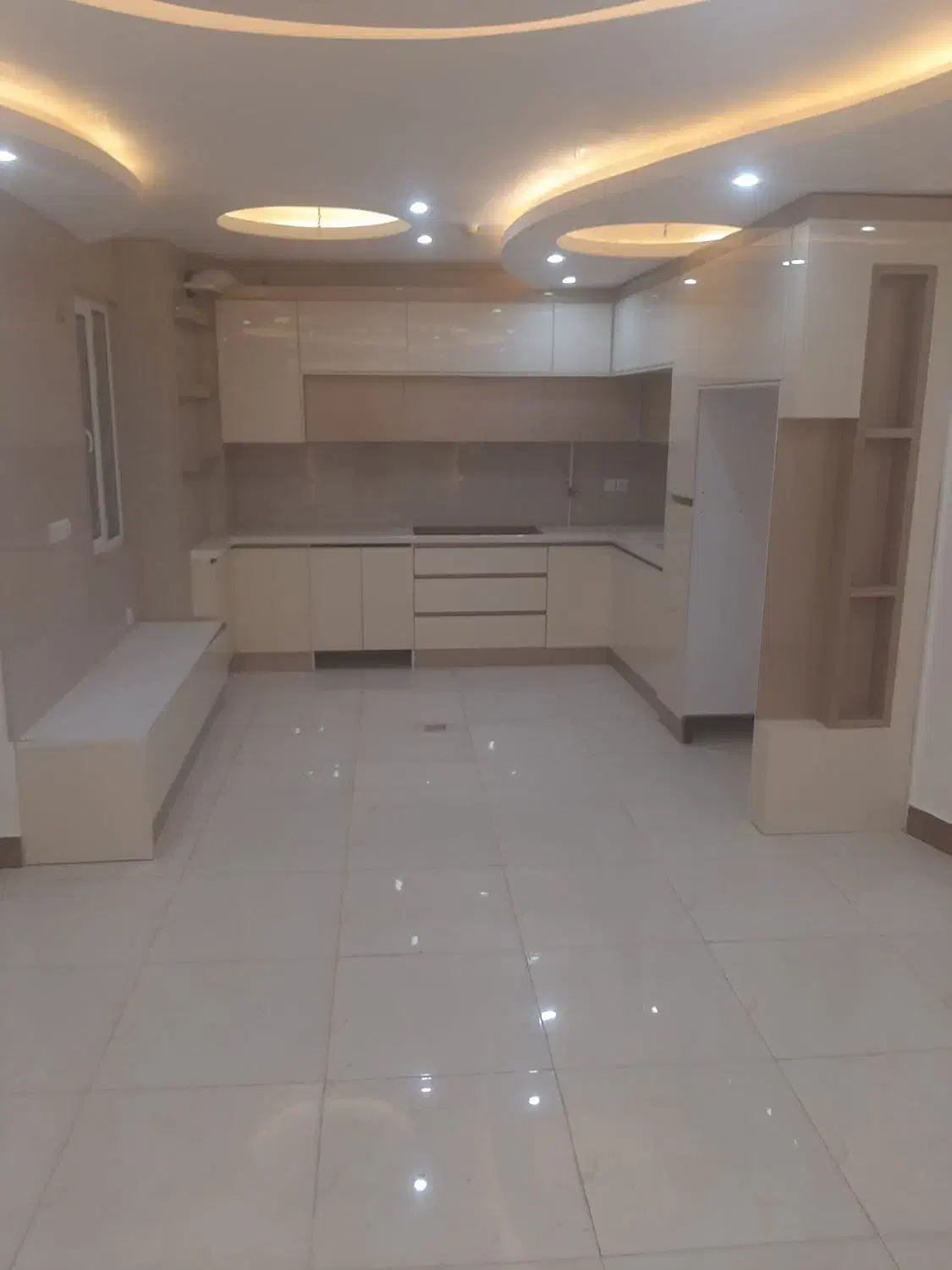 اپارتمان ۹۲متری ..ابتدای بلوار ولی عصر|فروش آپارتمان|دزفول, |دیوار