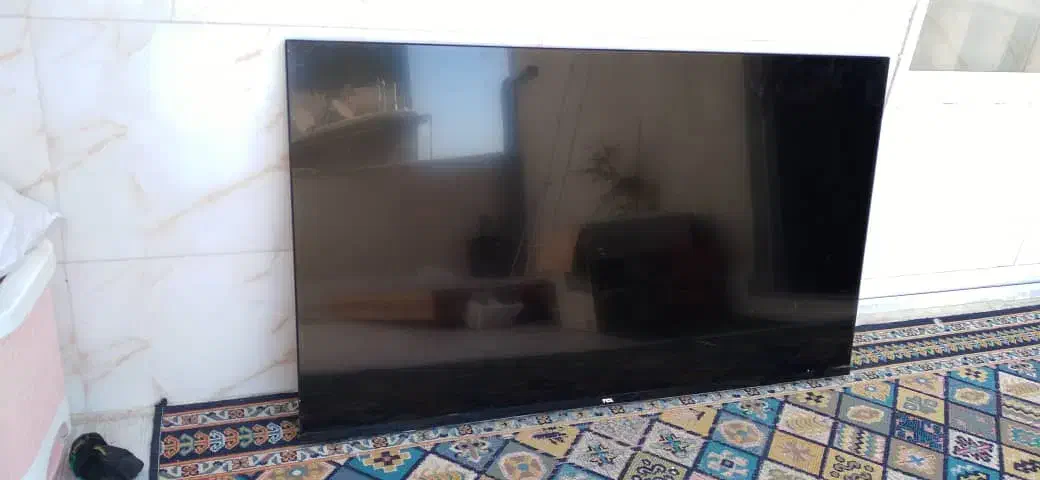 تلویزیون 50و55اینچ LED ضربه خورده|تلویزیون و پروژکتور|شهریار, شهرک امیریه|دیوار