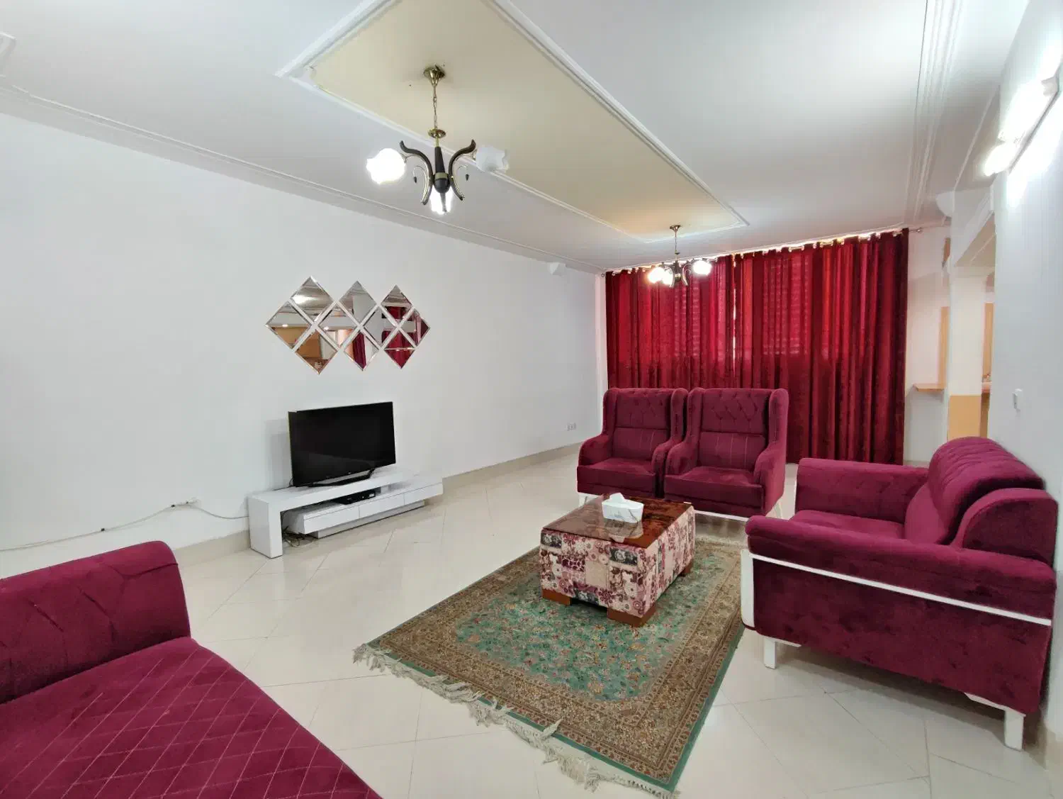 آپارتمان.مبله.تمیز|اجارهٔ کوتاه‌مدت آپارتمان و سوئیت|شیراز, فرهنگ شهر|دیوار