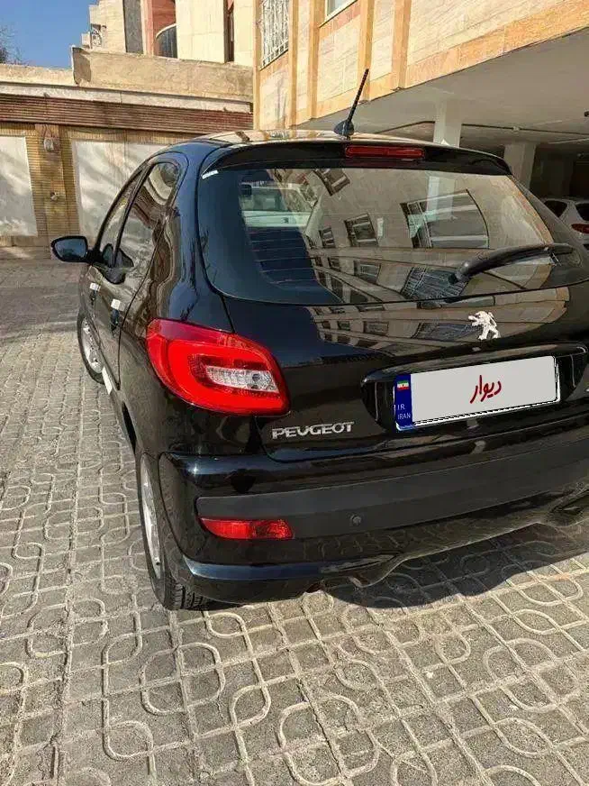 پانا در حد ۱۴۰۲ مشکی ابنوس 207|خودرو سواری و وانت|مشهد, هفت تیر (آب و برق)|دیوار