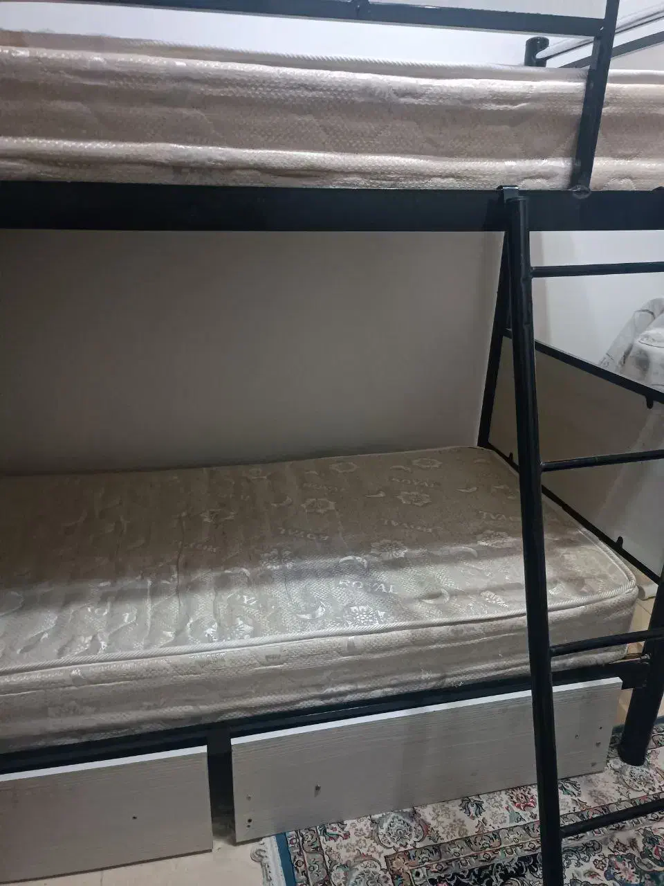 تخت دوطبقه فلزی|تخت و سرویس خواب|قرچک, شهرک مهستان|دیوار
