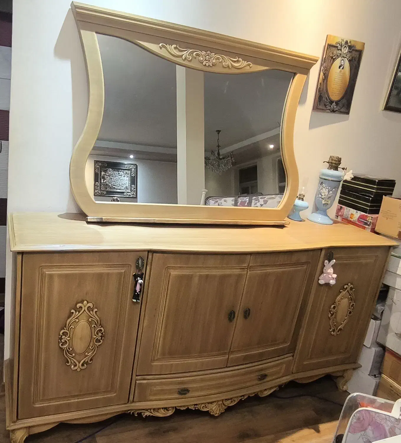 آینه کنسول نئوکلاسیک|بوفه، ویترین، کنسول|اردبیل, |دیوار