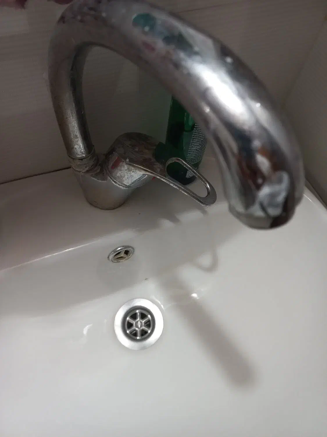 گرفتگی و اسید شویی لوله های آب گرم|خدمات پیشه و مهارت|اصفهان, خانه اصفهان|دیوار