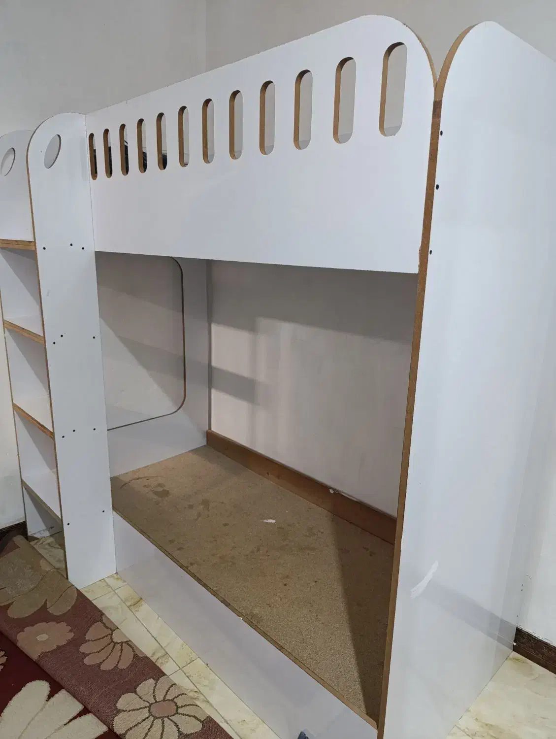 تخت نوجوان|تخت و سرویس خواب|اهواز, کوی رمضان|دیوار