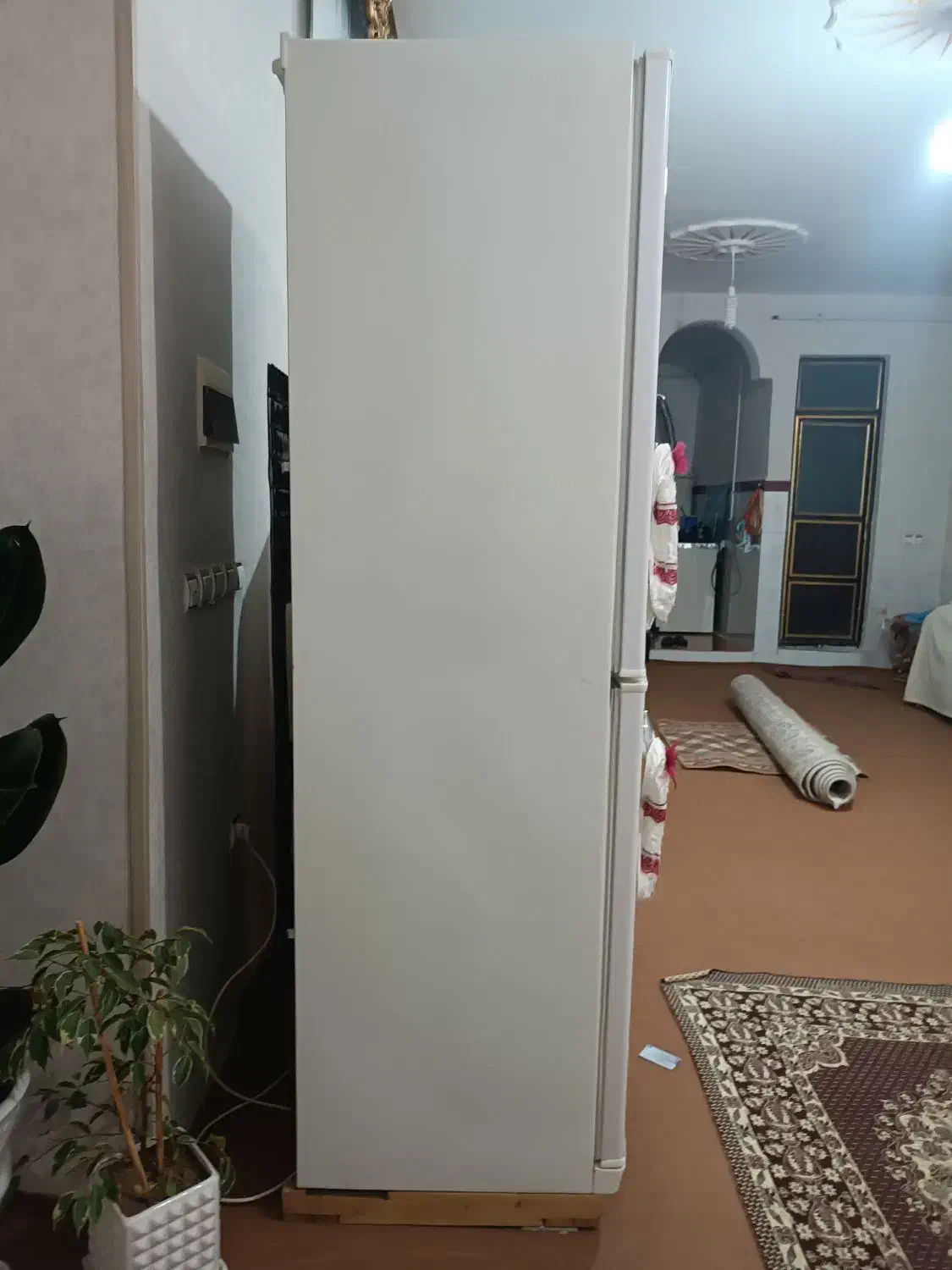 یخچال|یخچال و فریزر|نوشین شهر, |دیوار