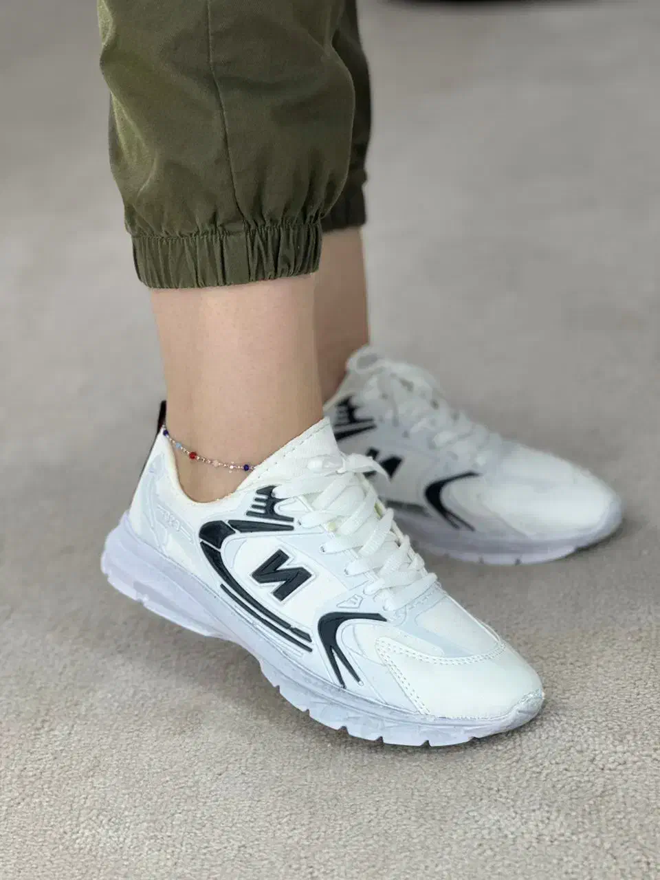 عمده فروشی کتونی برای کسب و کار|کیف، کفش، کمربند|جغتای, |دیوار