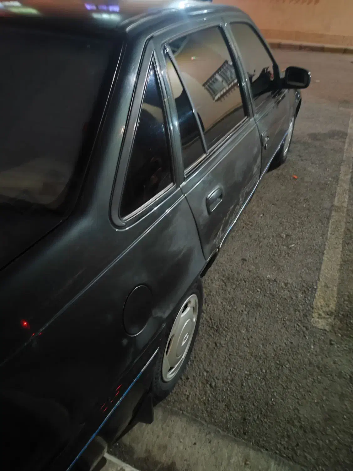 یه دستگاه دوو سیلو|خودرو سواری و وانت|پرند, فاز ۶|دیوار