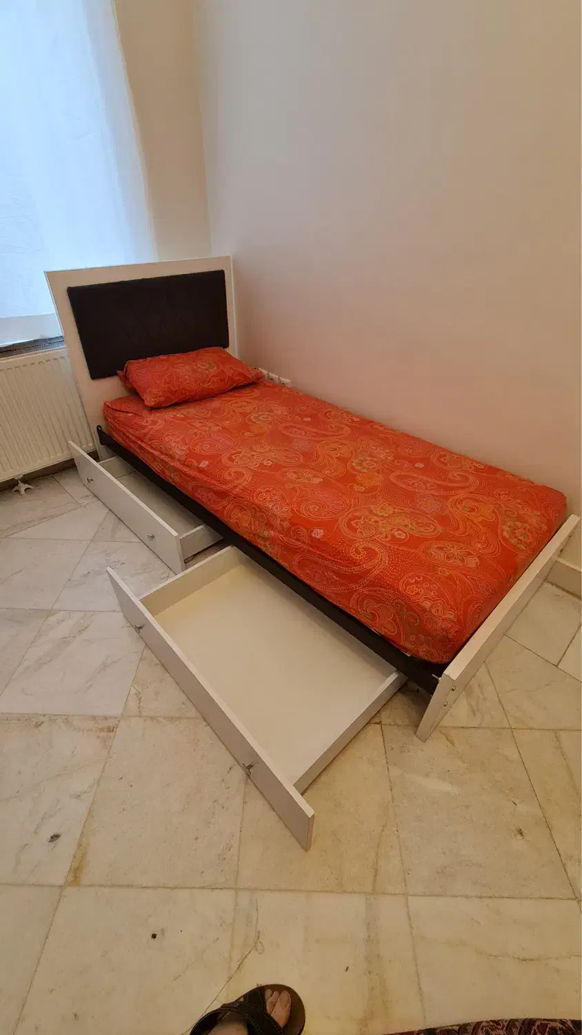 تختخواب تکنفره|تخت و سرویس خواب|تهران, زعفرانیه|دیوار