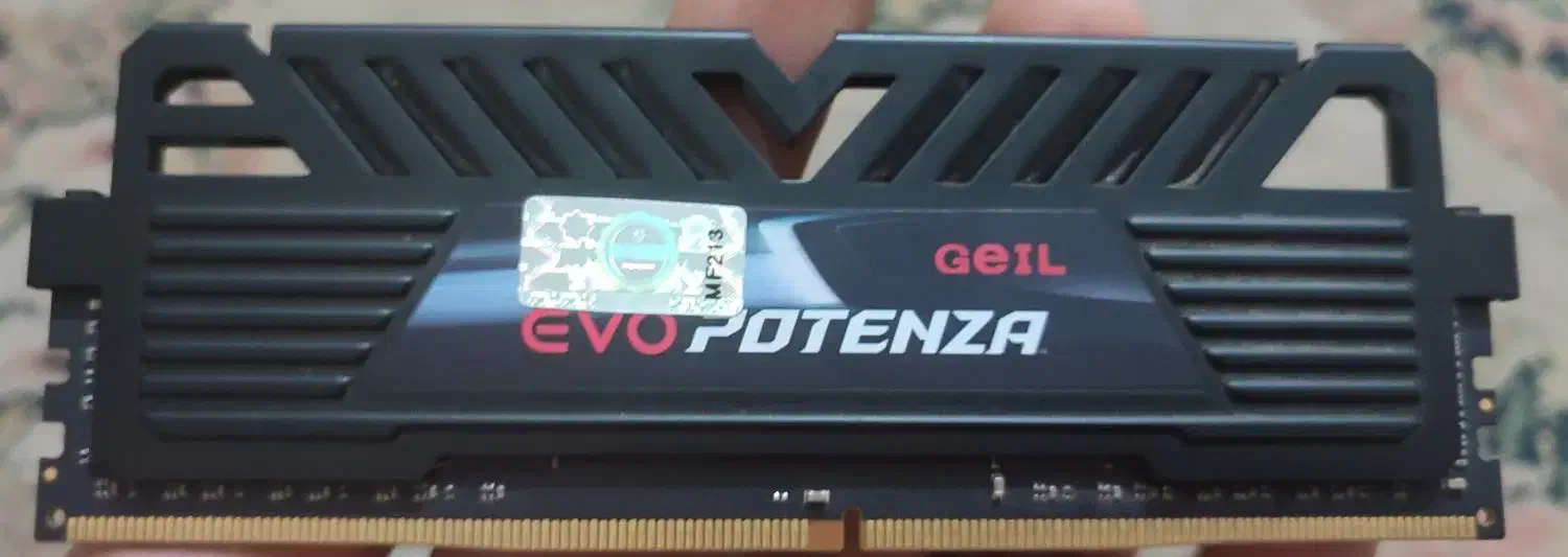 RAM  DDR4 8g|قطعات و لوازم جانبی رایانه|زنجان, |دیوار