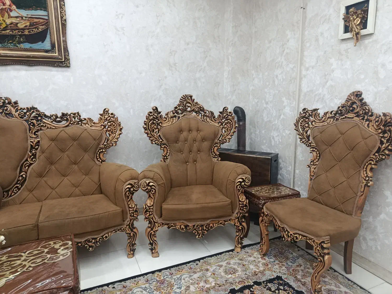 سرویس چوب کامل مبل۹نفره و تخت|مبلمان خانگی و میز عسلی|همدان, |دیوار