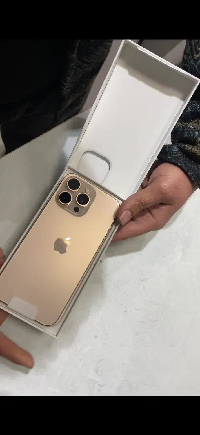 آیفون ۱۶پرومکس|موبایل|ارومیه, |دیوار