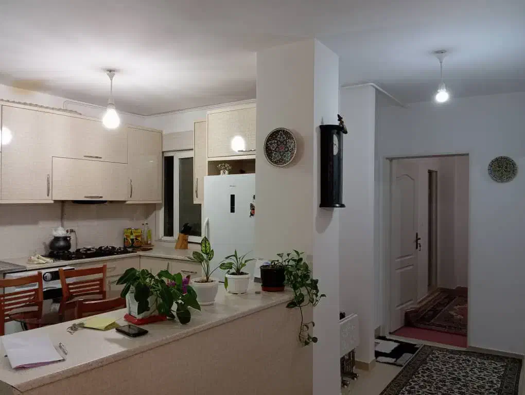 79 متر فاز 4 عرشیا روبرو مترو ارشیا تهاتر با واحد|فروش آپارتمان|هشتگرد, شهرک ریحانه|دیوار