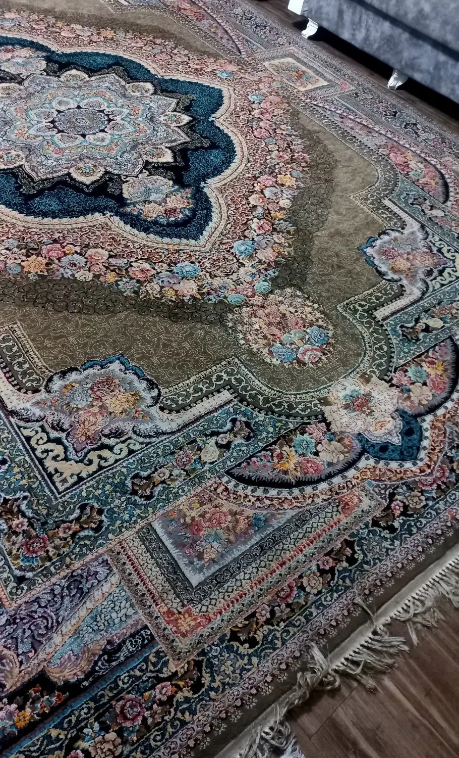 فرش ۱۲ متری ۷۰۰ متری|فرش|رشت, شهرک قدس|دیوار