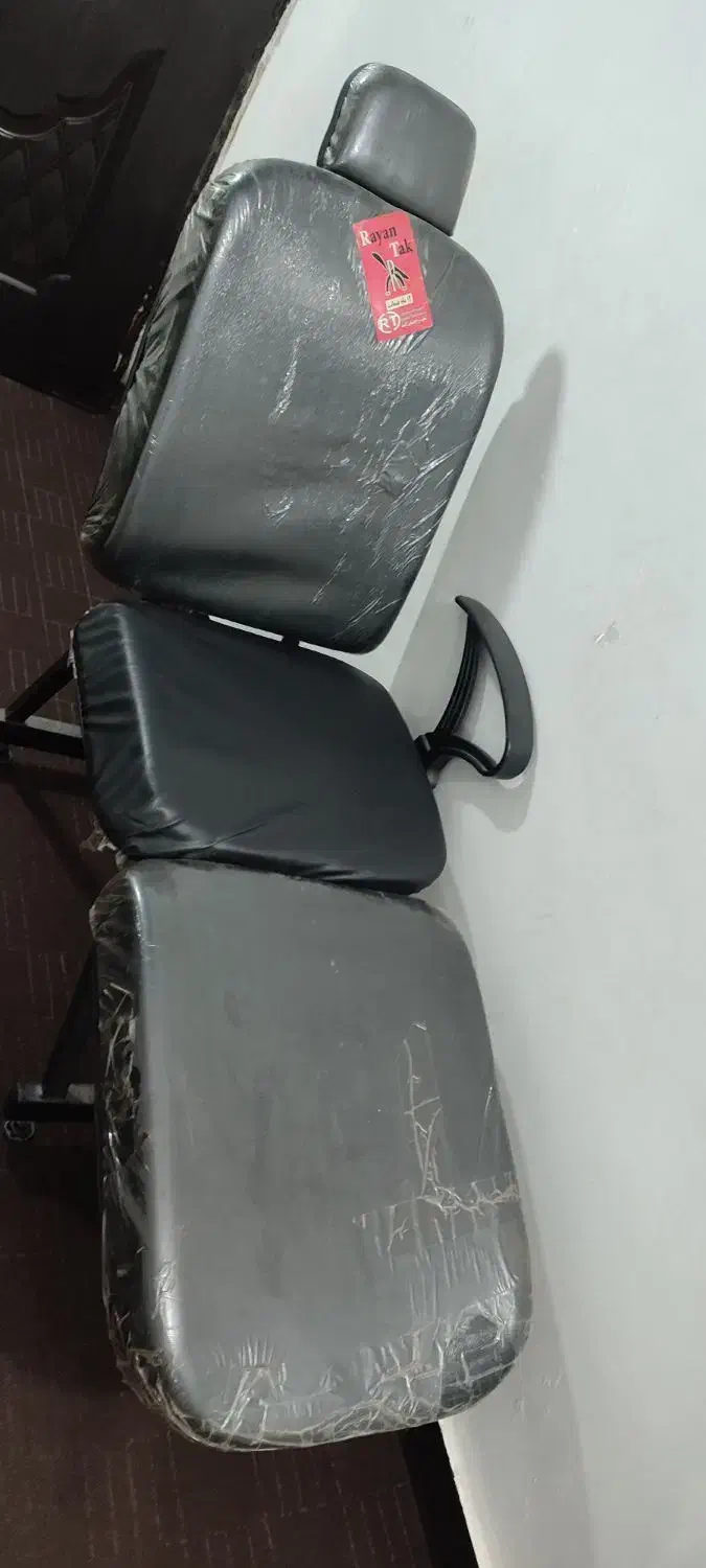 صندلی اصلاح|آرایشگاه و سالن‌های زیبایی|بندرعباس, |دیوار