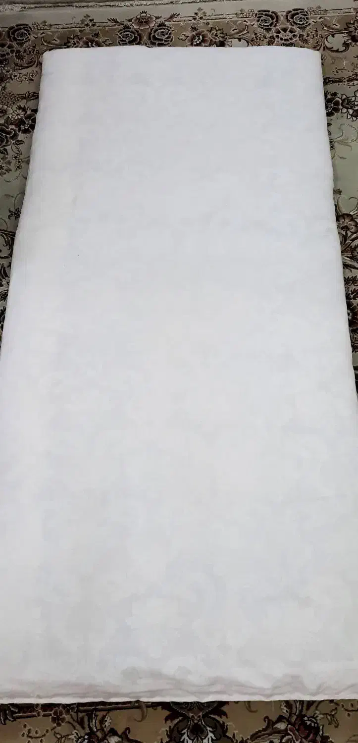 تشک|رختخواب، بالش، پتو|رشت, شهریاران|دیوار