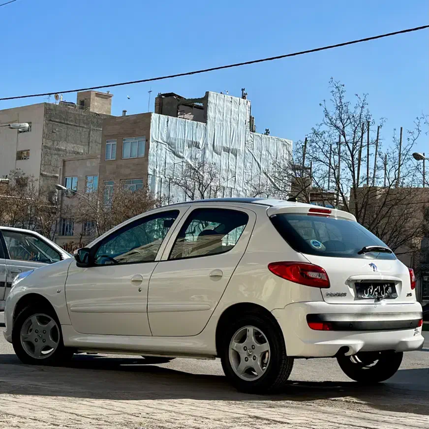 پژو ۲۰۷ پاناروما مدل ۱۴۰۲ارتقا یافته/نقد و اقساط|خودرو سواری و وانت|مشهد, دانشجو|دیوار