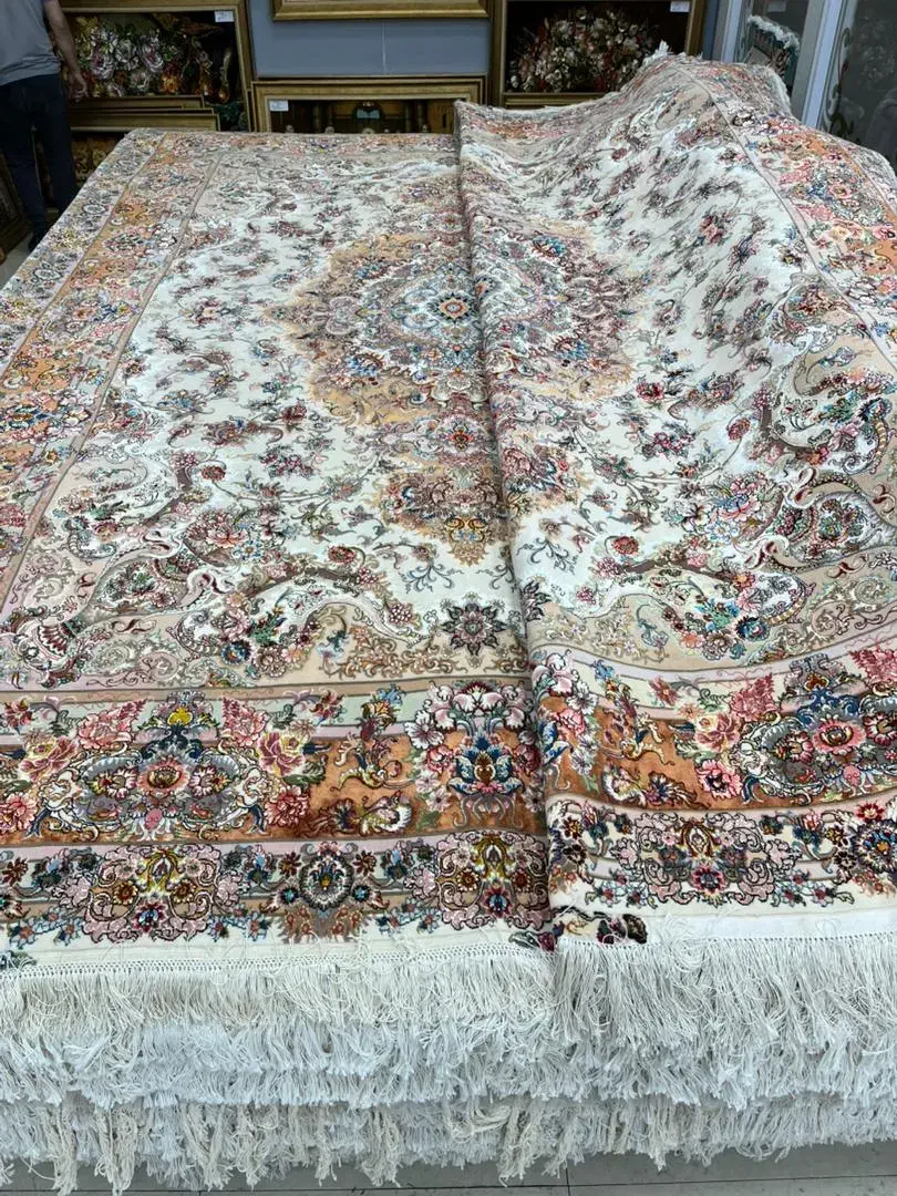 فرش جفت ۹متری دستباف تبریز ۶۰رج خطیبی ابریشم اقساط|فرش|تهران, شهرک چیتگر|دیوار