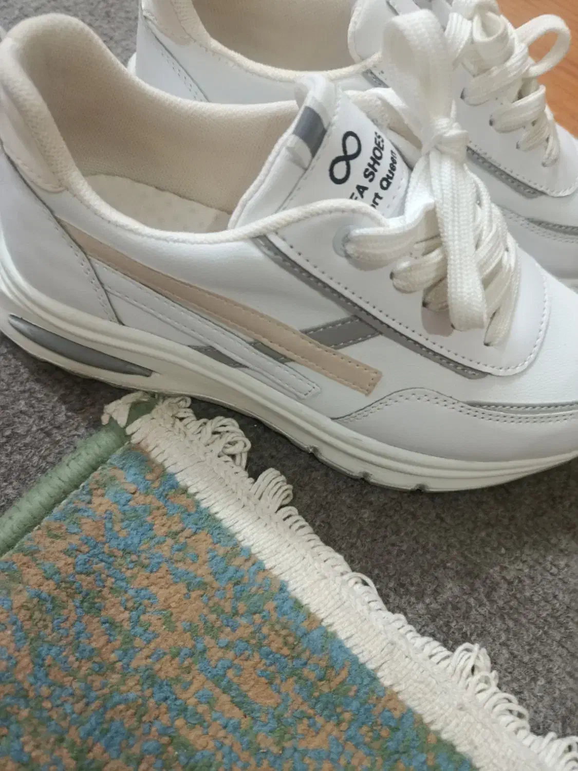 کفش اسپرت دخترانه نو سایز ۳۸ بفروش می رسد|کیف، کفش، کمربند|پیر بکران, |دیوار