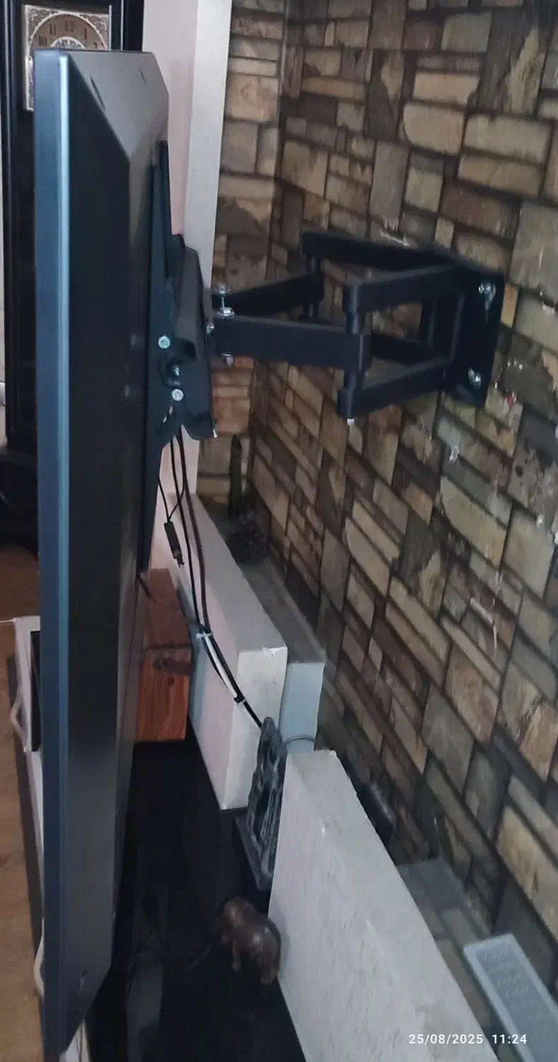 نصب پایه دیواری انواع تلویزیون متحرک و ثابت|خدمات پیشه و مهارت|ارومیه, |دیوار