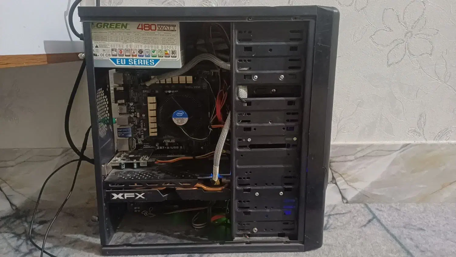 کیس گیمینگ|رایانه رومیزی|فامنین, |دیوار