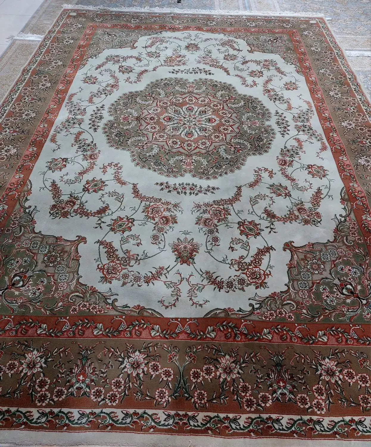 فرش ۹ متری اقبال کاشان|فرش|محمودآباد, |دیوار