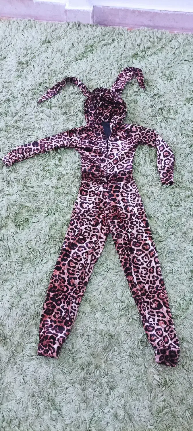 سرهمی مخمل پلنگی|کفش و لباس بچه|ماهدشت, |دیوار