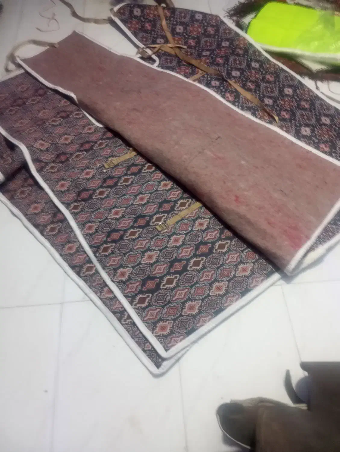 جل اسب|اسب و تجهیزات اسب‌سواری|تهران, دریاچه شهدای خلیج فارس|دیوار