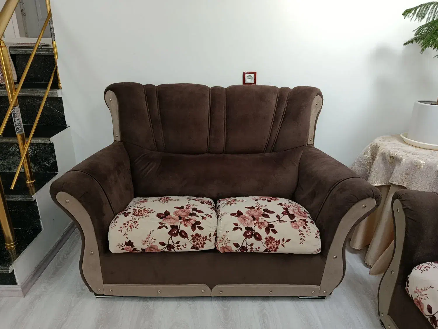 مبل تمیز نو|مبلمان خانگی و میز عسلی|ارومیه, |دیوار