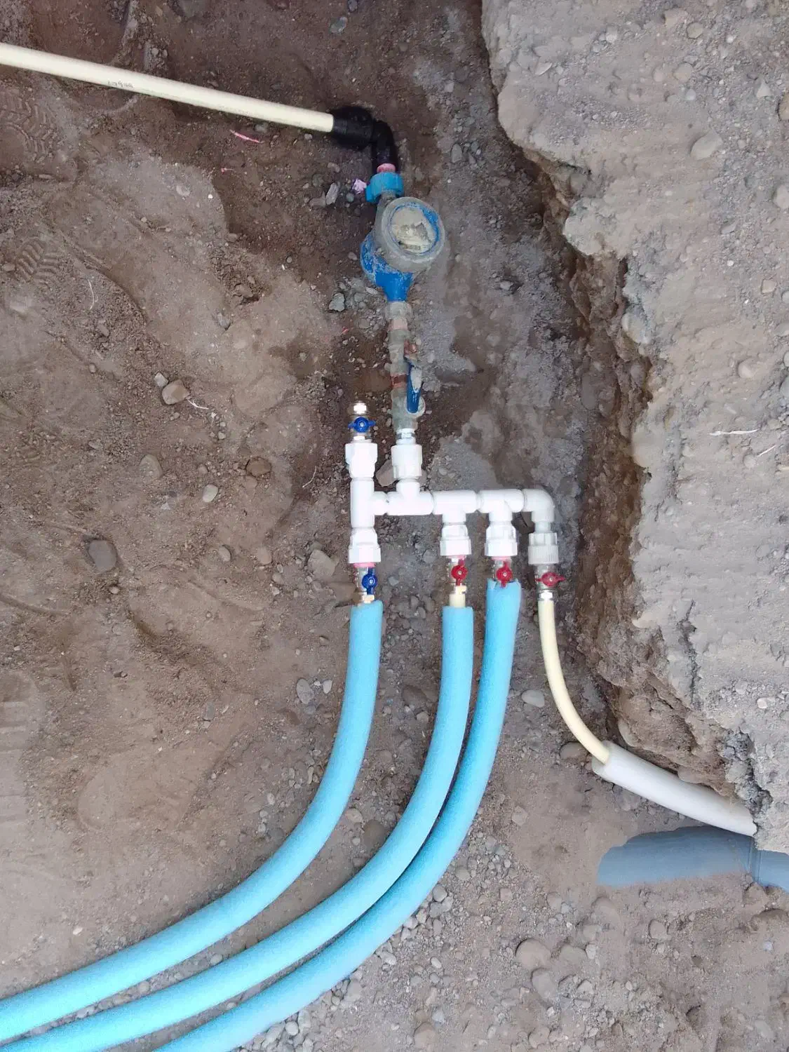 لوله کشی آب و فاضلاب|خدمات پیشه و مهارت|کرج, حیدرآباد|دیوار