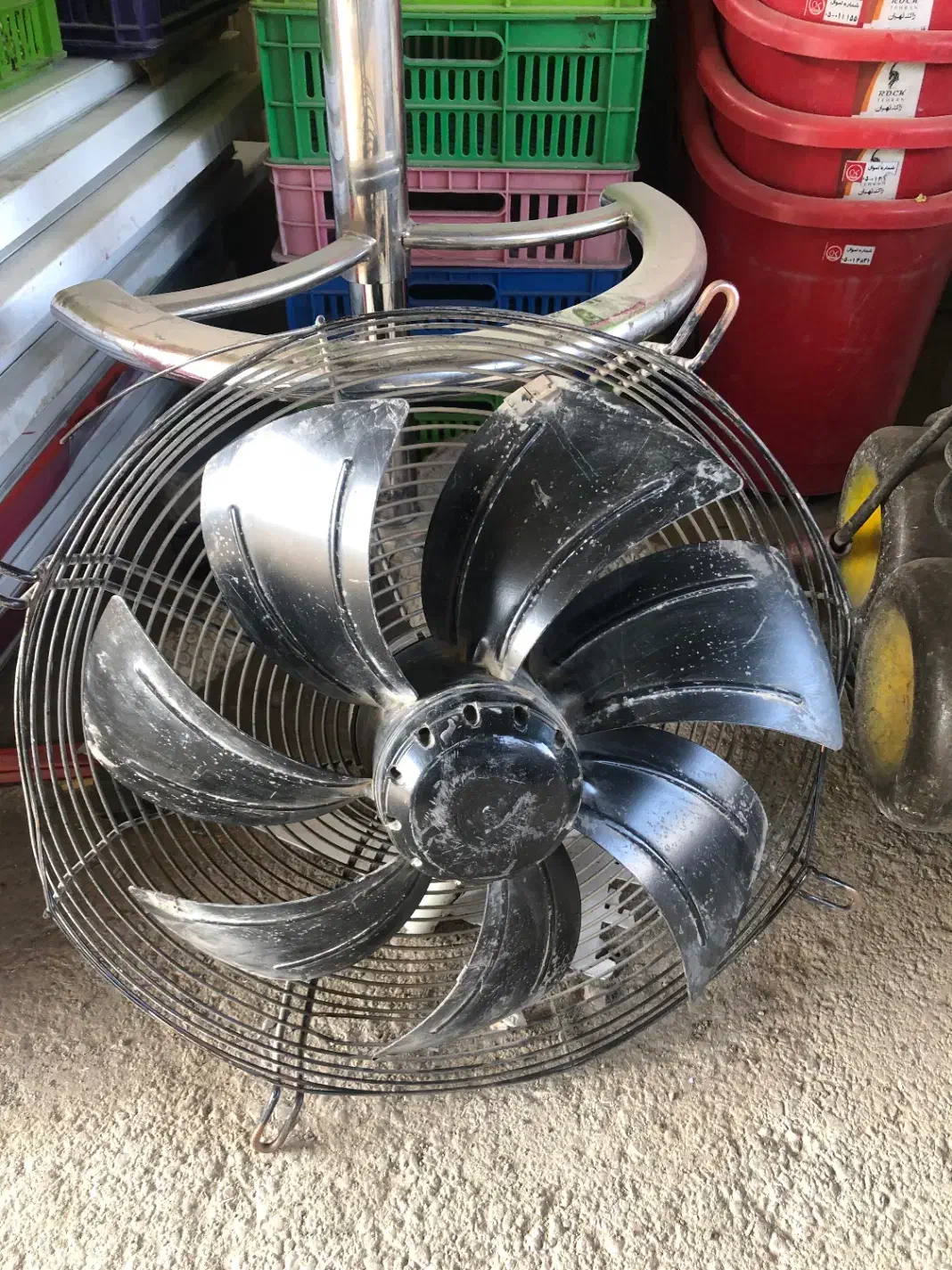 فن حلزونی یخچالی و ترانس منبع تغذیه|ماشینآلات صنعتی|فلاورجان, |دیوار