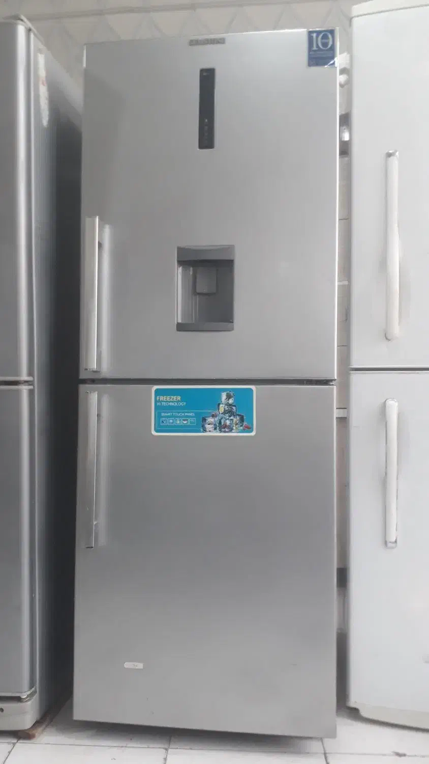 یخچال نیم فریرز درحد نو|یخچال و فریزر|باسمنج, |دیوار