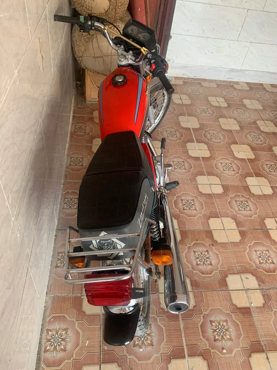 موتور سی جی|موتورسیکلت|بندر دیر, |دیوار