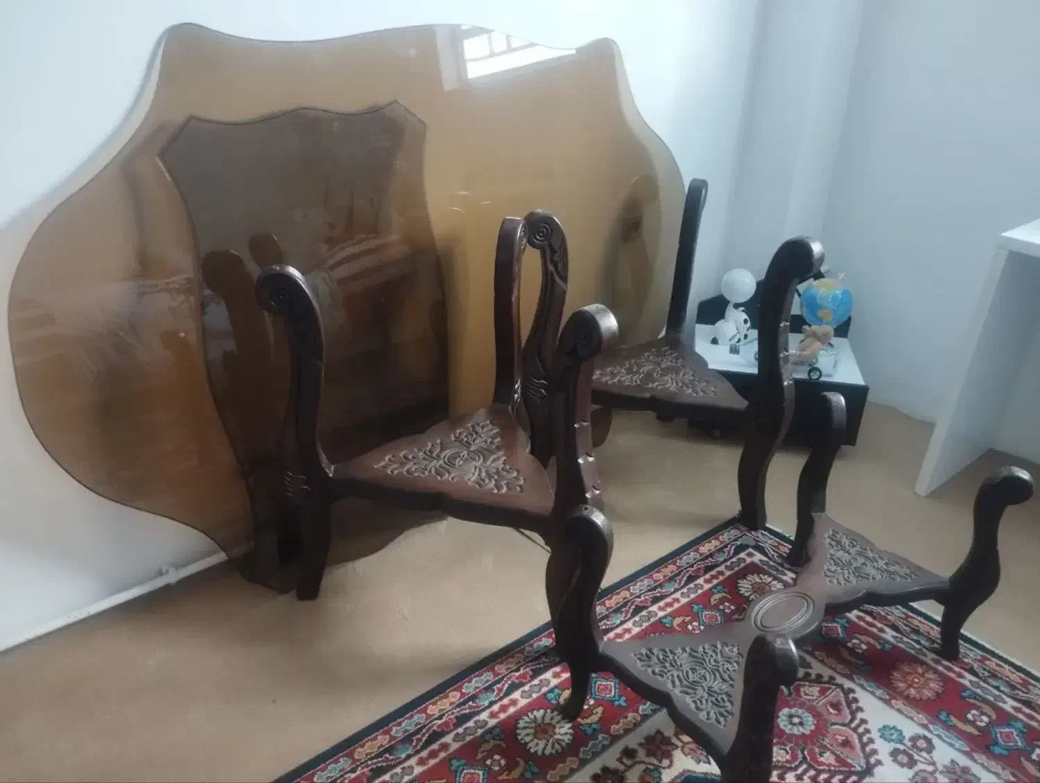فروش میز غذاخوری با دوپایه سالم و جلومبلی ست|مبلمان خانگی و میز عسلی|میاندوآب, |دیوار