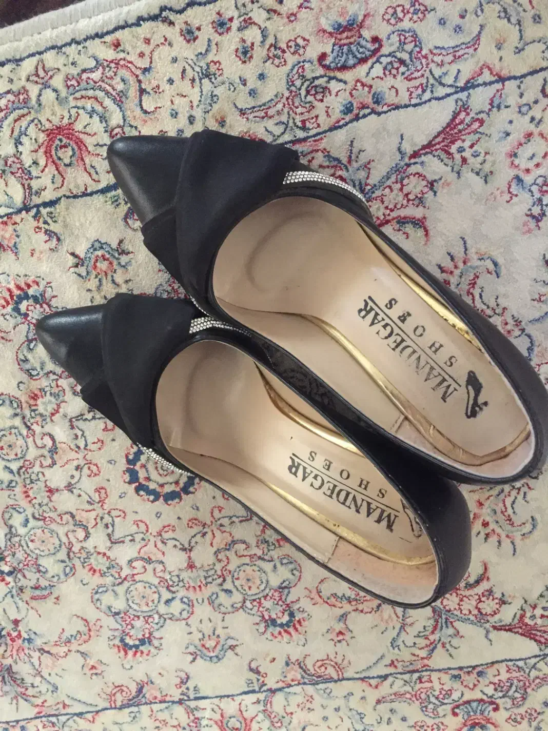 کفش سایز۳۶،۳۷هم میخوره|کیف، کفش، کمربند|آباده, |دیوار