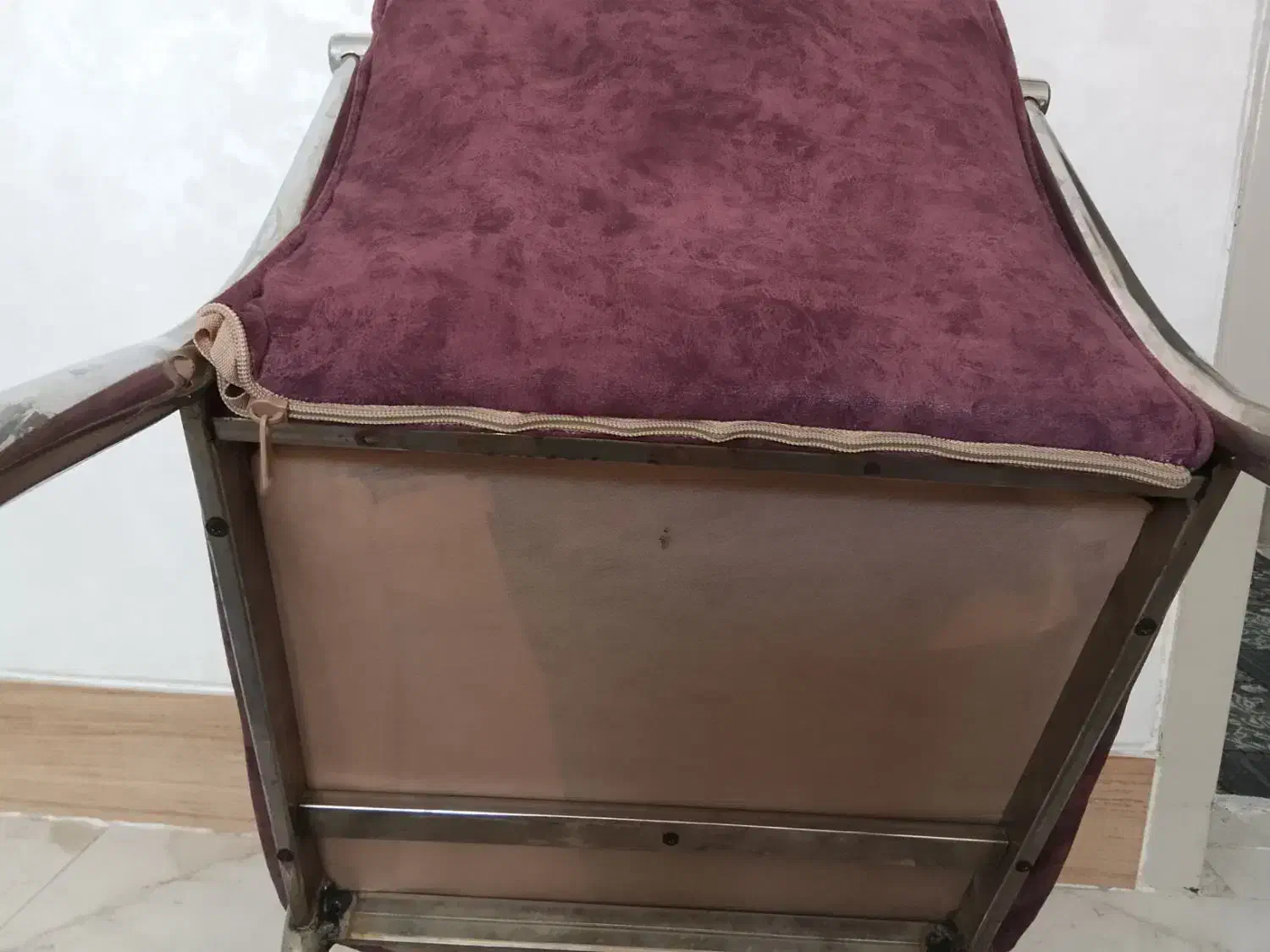 صندلی|میز و صندلی غذاخوری|گلپایگان, |دیوار