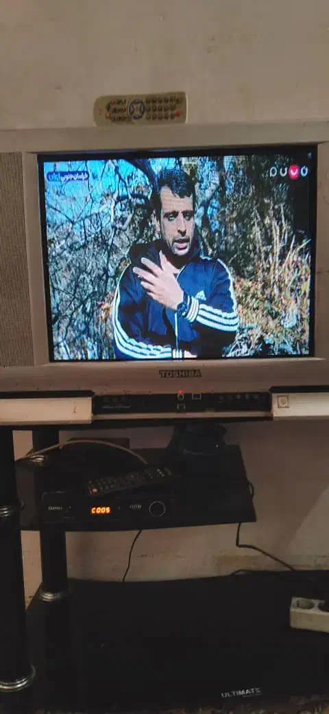 تلویزیون توشیبا کره با دستگاه دیجیتال|تلویزیون و پروژکتور|قم, اسمعیل آباد|دیوار