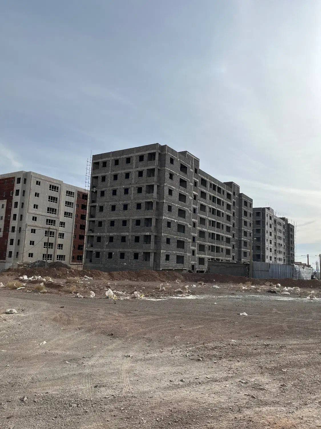 سه خوابه/۱۳۰ متری/شمال شش/با پارکینگ/تهاتر با ملک|فروش آپارتمان|پرند, فاز ۶|دیوار