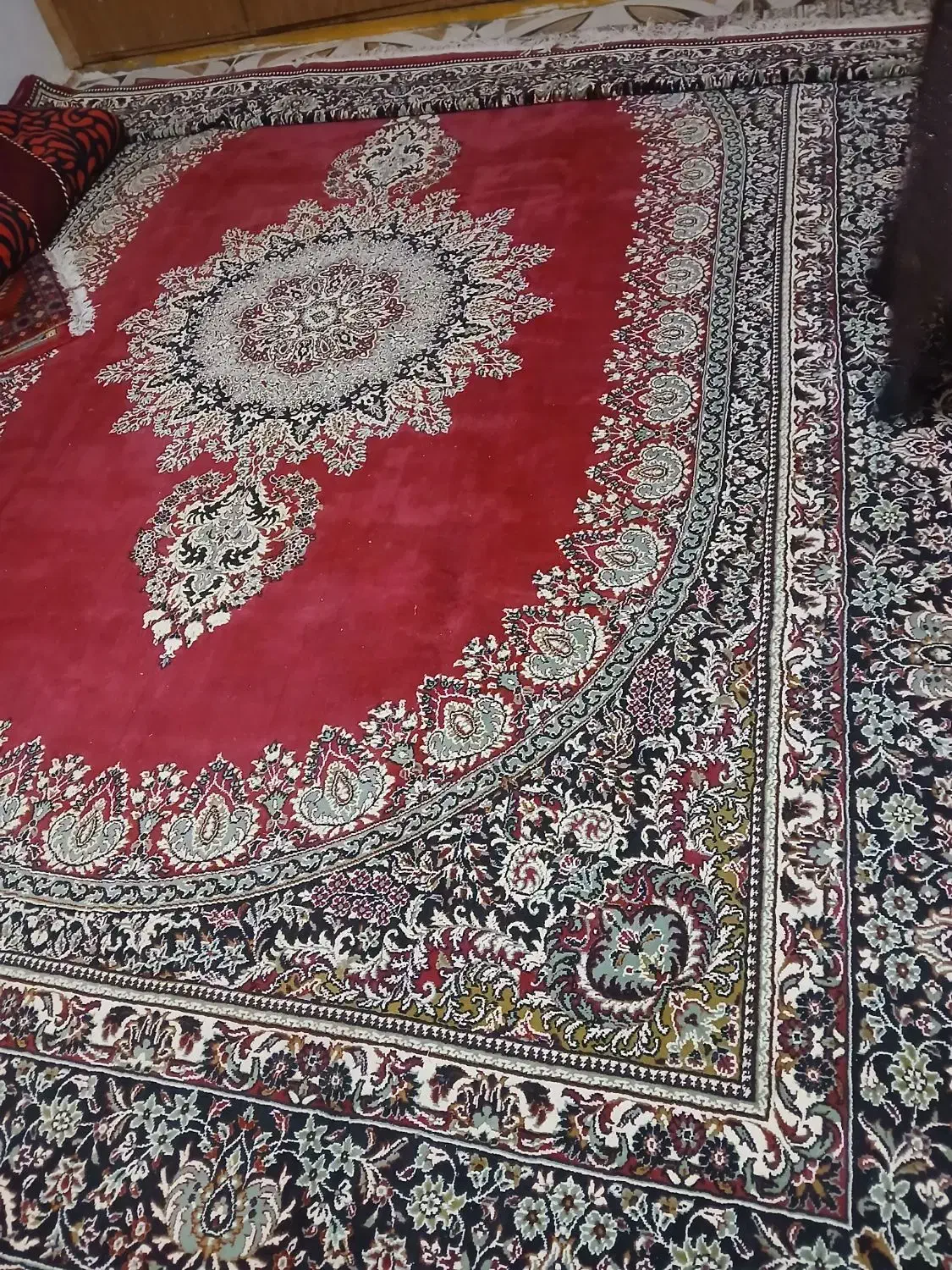فرش درحد نو شسته تمیز|فرش|اهواز, زرگان|دیوار