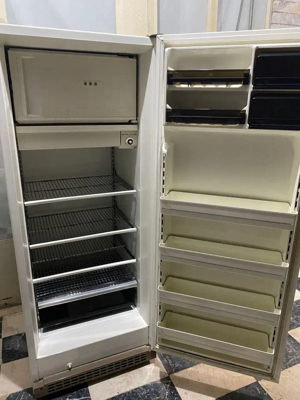 یخچال خانگی تمیز وسالم|یخچال و فریزر|محلات, |دیوار